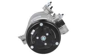 Compresor climatizare potrivit VOLVO S60 II, S80 II, V60 I, V70 III, XC60 I; FORD GALAXY II, GALAXY MK II, MONDEO IV, S-MAX; LAND ROVER FREELANDER 2, RANGE ROVER EVOQUE 2.0 09.09-12.19 - Img 2
