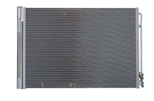 Condensator climatizare (cu uscator) potrivit BMW 5 (F10), 5 (F11), 5 GRAN TURISMO (F07), 6 (F12), 6 (F13), 6 GRAN COUPE (F06), 7 (F01, F02, F03, F04) 2.0D-4.4H 02.08-10.18 - Img 2