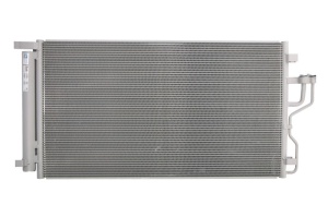 Condensator climatizare (cu uscator) potrivit HYUNDAI IX35; KIA SPORTAGE III 1.6/2.0/2.4 08.09-12.15 - Img 1