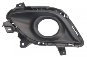 Element bara Stanga cu locas lampa ceata, plastic, negru potrivit MAZDA 6 dupa 2012 2012-2015