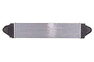 Intercooler potrivit VOLVO S80 II, V40, V60 I, V70 III, V70 III/KOMBI, XC60 I, XC70 II; LAND ROVER DISCOVERY SPORT, FREELANDER 2, RANGE ROVER EVOQUE 2.0-3.0 03.06- - Img 1