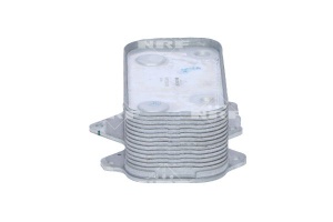 Radiator ulei motor potrivit AUDI A6 C5, A8 D2, A8 D3; VW PHAETON 3.3D/3.7/4.2 11.98-03.16 - Img 2