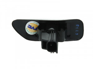 Semnalizator fata dreapta potrivit VOLVO S60 I, S80 I, V70 II, XC70 CROSS COUNTRY dupa 1997 - (transparent) - Img 2