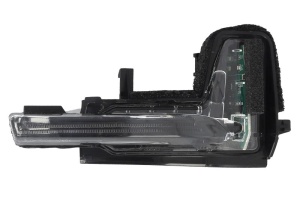 Semnalizator oglinda Dreapta potrivit VOLVO XC60 II 2017-2022 - (LED)