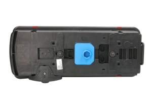 Stop spate dreapta LC8 (24V, cu semnal invers, conector: Rear AMP 7PIN Bayonet) potrivit SCANIA P I, R I 07.13-05.19 - Img 2