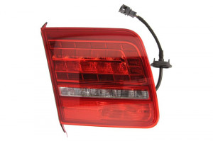 Stop tripla lampa spate stanga (interior, LED, culoare sticla: rosu) AUDI A8 LIMUZINA 2007-2009 - Img 1