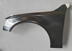 Aripa fata stanga potrivit AUDI A4 2011-2015