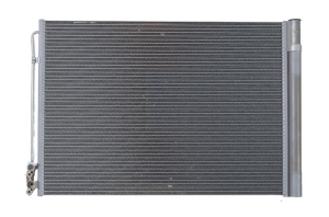Condensator climatizare (cu uscator) potrivit BMW 5 (F10), 5 (F11), 5 GRAN TURISMO (F07), 6 (F12), 6 (F13), 6 GRAN COUPE (F06), 7 (F01, F02, F03, F04) 2.0D-4.4H 02.08-10.18 - Img 1