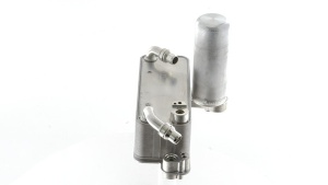 Condensator climatizare (cu uscator) potrivit MINI (F56) Electric 11.19- - Img 3