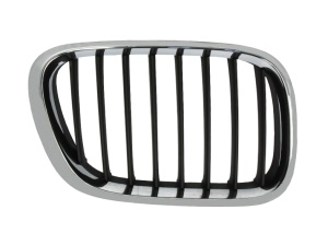 Grila radiator Dreapta crom/negru potrivit BMW X5 E53 3.0-4.6 2000-2006 pana in 2003