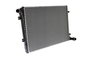 Radiator motor (Automat/Manual, cu primele elemente potrivite) potrivit AUDI A3; SEAT ALTEA, ALTEA XL, LEON, TOLEDO III; SKODA OCTAVIA II, SUPERB II; VW CADDY III, CADDY III/MINIVAN 1.9D/2.0D - Img 3