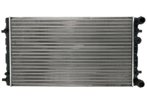 Radiator motor (Manual, cu primele elemente potrivite) potrivit VW NEW BEETLE 1.4-2.5 - Img 1