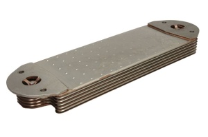 Radiator ulei (126x37x410mm) EURO 5 potrivit RVI KERAX, PREMIUM, PREMIUM 2; VOLVO B11, B9, FM, FM II, FMX, FMX II D11A-330-MIDR06.23.56B/41 04.96- - Img 2