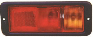 Stop tripla lampa spate dreapta (Semnalizator portocaliu, culoare sticla: rosu) MITSUBISHI PAJERO OFF-ROAD 1990-2000 - Img 1