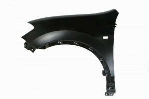 Aripa Stanga potrivit NISSAN QASHQAI I 2010-2013 - (cu locas semnalizator, cu orificii ornament, galvanizat, certificat CZ)