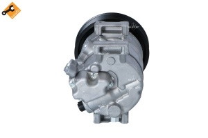 Compresor climatizare potrivit TOYOTA AVENSIS, COROLLA VERSO 2.0-2.4 03.03-03.09 - Img 2