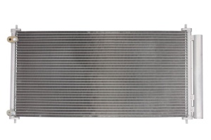 Condensator climatizare (cu uscator) potrivit TOYOTA AURIS, COROLLA, VERSO 1.6-2.2D 10.06-08.18 - Img 1
