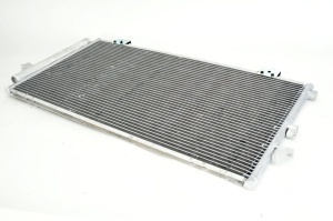 Condensator climatizare potrivit (cu uscător) TOYOTA RAV 4 2.0 D-4D 4WD '01-116 km, 2.0 VVTi 00-4WD 150c.p., 1,8 - Img 2