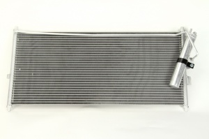Condensator climatizare potrivit Nissan Primera (P12) 2.2 DI - Img 1