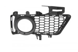 Grila bara Stanga cu locas proiector, plastic, negru potrivit BMW 3 F30, F80, 3 F31 2011-2019 2014-2017