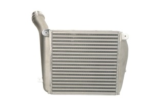 Intercooler potrivit PORSCHE PANAMERA 3.0D/4.8 09.09-10.16 - Img 2