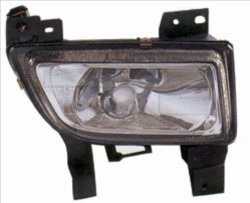 Proiector ceata fata dreapta potrivit MAZDA 323, PREMACY 1998-2005 - (H3)