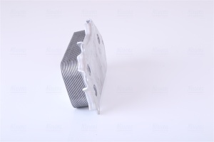 Radiator ulei motor potrivit LEXUS IS II; TOYOTA AURIS, AVENSIS, COROLLA, COROLLA VERSO, RAV 4 III, RAV 4 IV, VERSO 2.0D/2.2D 07.05-09.19 - Img 2