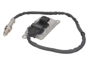 Senzor NOx (dupa convertorul catalitic, M20x1,5) potrivit RVI C, D, K, KERAX, MAGNUM, PREMIUM 2, T; VOLVO 7700, 7900, 8300, 8700, 8900, 9300, 9400, 9500, 9700, 9900, B11, B12 D11A-330-G9K320 01.97- - Img 1
