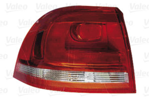Stop lampa spate Stanga (exterior) potrivit VW TOUAREG 2010-2018 - Img 3
