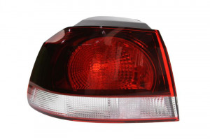 Stop tripla lampa spate stanga ( exterior , Semnalizator alb, culoare sticla fumuriu) VW GOLF HATCHBACK 2008-2013 - Img 1