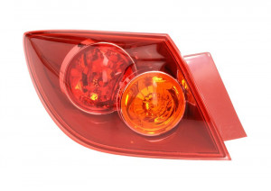 Stop tripla lampa spate stanga potrivit MAZDA 3 HATCHBACK 2003-2006 - ( exterior , Semnalizator portocaliu, culoare sticla: rosu)