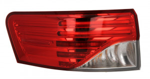 Stop tripla lampa spate stanga potrivit TOYOTA AVENSIS 2008-2017 - ( exterior , Semnalizator fumuriu, culoare sticla: rosu)