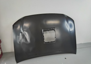Capota motor cu gaura admisie aer, otel potrivit TOYOTA HILUX VII 2005-2012 Resigilat