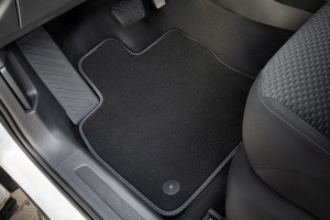 Covoras podea cauciuc CUSTO POL Velours, 4 buc, fata/spate, set, culoare negru, potrivit JAGUAR F-PACE 09.15- - Img 2