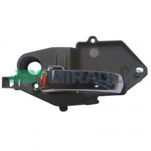 Maner usa Fata Stanga potrivit ABARTH 500 / 595 / 695, 500C / 595C / 695C; FIAT 500; IVECO EUROCARGO I-III 0.9-Electric dupa 1991 - (interior, Versiunea 3D, crom)