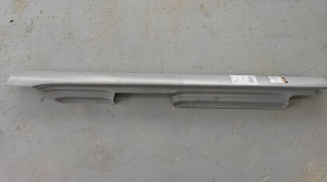 Prag auto stanga potrivit VW GOLF 5 2003-2009