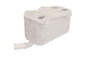 Radiator ulei potrivit AUDI A1, A3, A4 B7, A6 C6, TT; SEAT ALTEA, ALTEA XL, EXEO, EXEO ST, LEON, TOLEDO III; SKODA OCTAVIA II; VW EOS, GOLF PLUS V, GOLF V, GOLF VI, JETTA III, PASSAT B6 2.0 05.03-11.17 - Img 1
