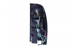Stop tripla lampa spate stanga potrivit MAZDA B-SERIE PICK-UP 1999-2006 - (Semnalizator portocaliu, culoare sticla: rosu) - Img 4