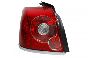Stop tripla lampa spate stanga potrivit TOYOTA AVENSIS LIMUZINA 4D 2003-2008 - (Semnalizator alb, culoare sticla: rosu)