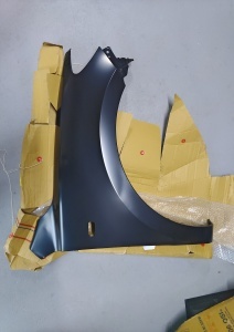 Aripa fata Dreapta potrivit HYUNDAI SANTA FÉ 2006-2009 Resigilat - (cu gaura pentru semnalizator) - Img 2