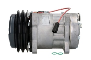 Compresor climatizare (R134a) potrivit MASSEY FERGUSON 130, 150, 180, 210, 220, 235, 240, 245, 250, 255, 260, 265, 270, 290, 300, 307, 355, 360, 363, 364, 365, 3085, 3095, 3120, 3125 - Img 1