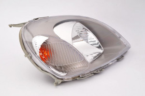 Far Dreapta (halogen, H4/PY21W, electric, fara motoras, culoare insertie: gri) potrivit TOYOTA YARIS - Img 2