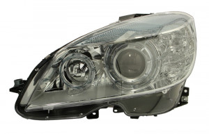 Far stanga potrivit MERCEDES Clasa C 2001-2013 - (D1S/H7, reglaj electric, cu motoras, fundal argintiu, Semnalizator argintiu)