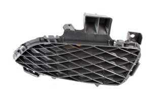 Grila bara fata Stanga potrivit MAZDA 3 2003-2009 2003-2006
