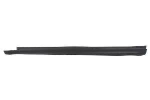 Ornament bandou lateral Dreapta potrivit PORSCHE MACAN 95B dupa 2014