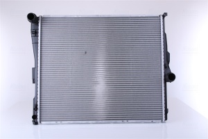 Radiator motor (Automat, cu primele elemente potrivite) potrivit BMW X3 (E83) 2.0-3.0D - Img 2