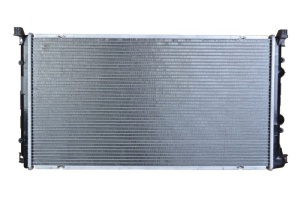 Radiator motor (cu elemente potrivite usor) potrivit NISSAN INTERSTAR; OPEL MOVANO A; RENAULT MASTER II 1.9D-3.0D - Img 1