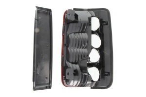 Stop spate Stanga (P21/4W/P21W, hayon unic) potrivit VW CADDY III, CADDY III/MINIVAN 04.04-05.15 - Img 2
