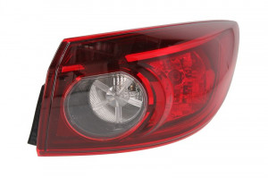 Stop tripla lampa spate dreapta ( exterior , Semnalizator rosu, culoare sticla: rosu, reflector) MAZDA 3 LIMUZINA 2013-2017 - Img 1