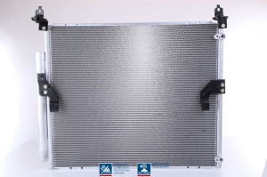Condensator climatizare (cu uscator) potrivit TOYOTA FJ CRUISER 4.0 06.05-01.18 - Img 3